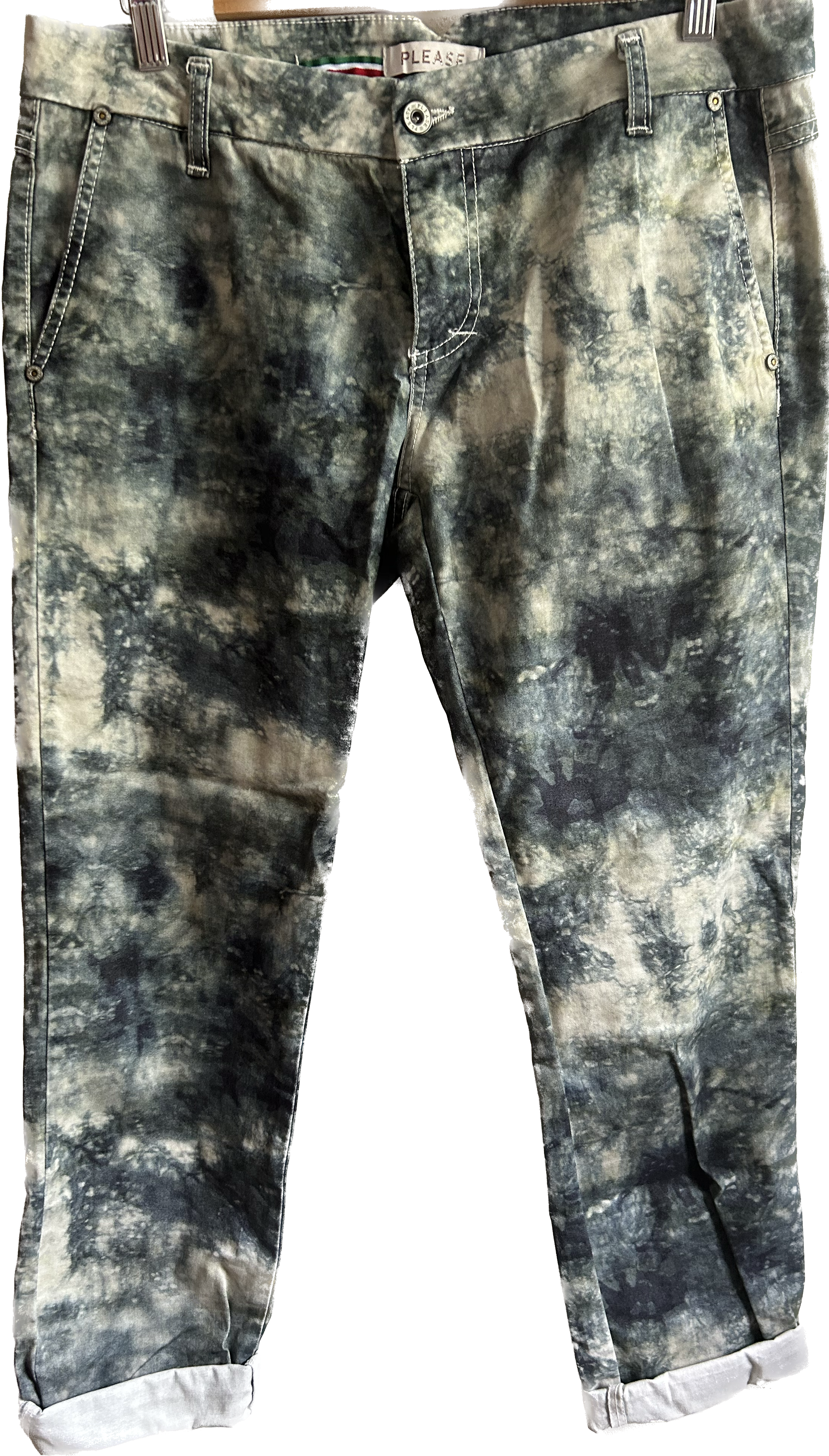 Pantalon please 2025