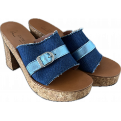 Mules Margite K. Jacques P38